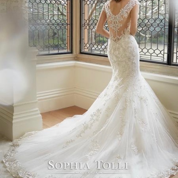 Sophia Tolli Wedding gown